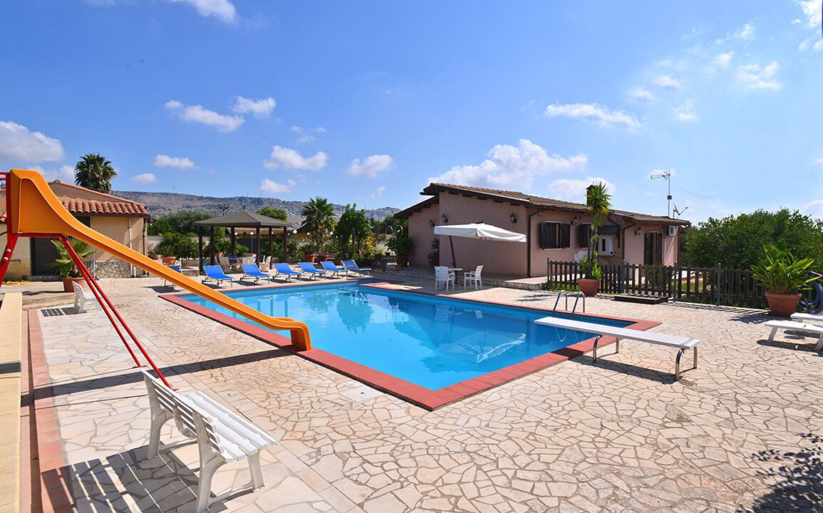 Photo of Outdoor in Solarino