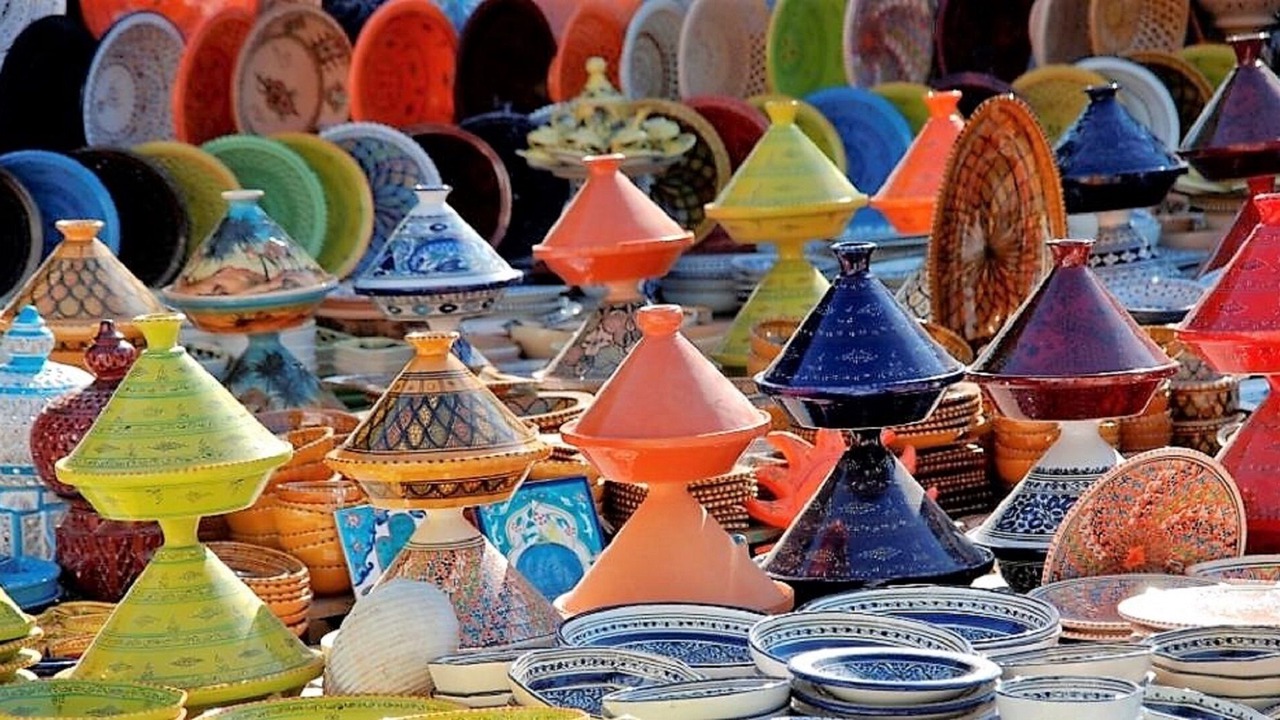 Photo of Others in Macari