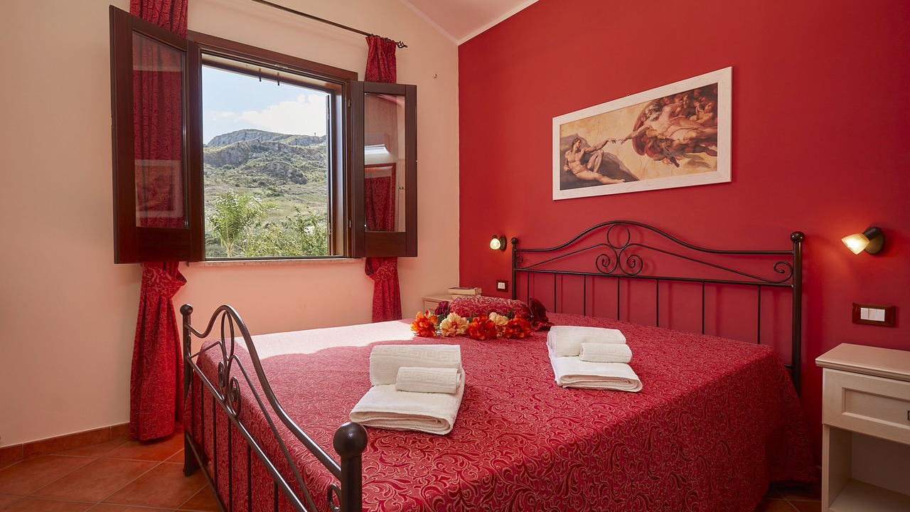 Photo of Bedroom in Scopello