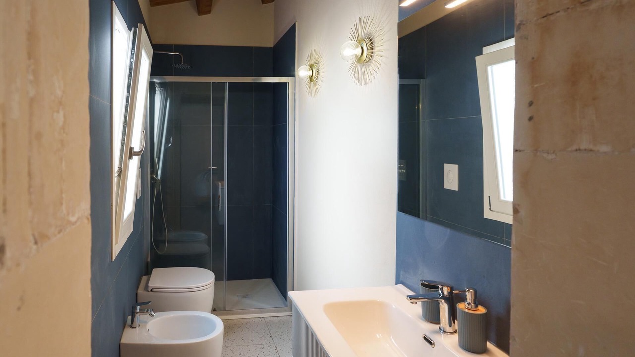 Photo of Bathroom in Arenella