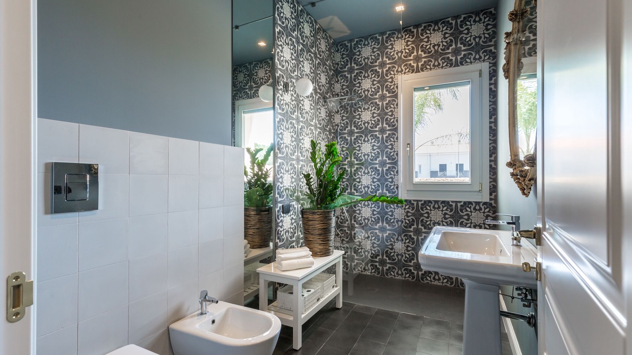 Photo of Bathroom in Avola