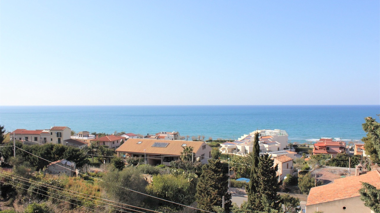 Photo of Others in Cefalu