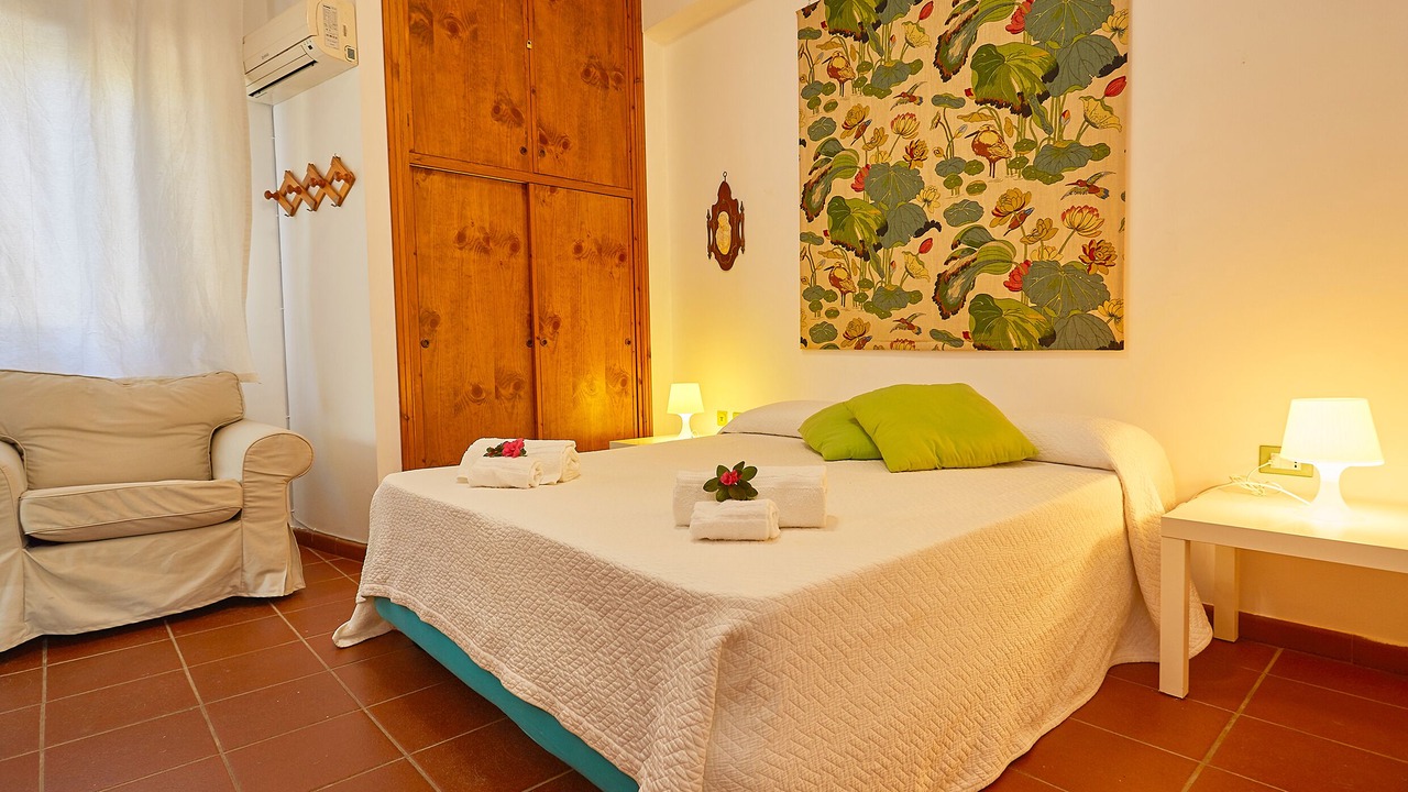Photo of Bedroom in Torre Colonna-sperone