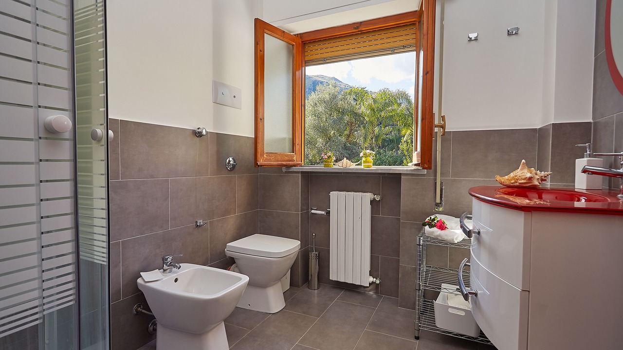 Photo of Bathroom in Torre Colonna-sperone