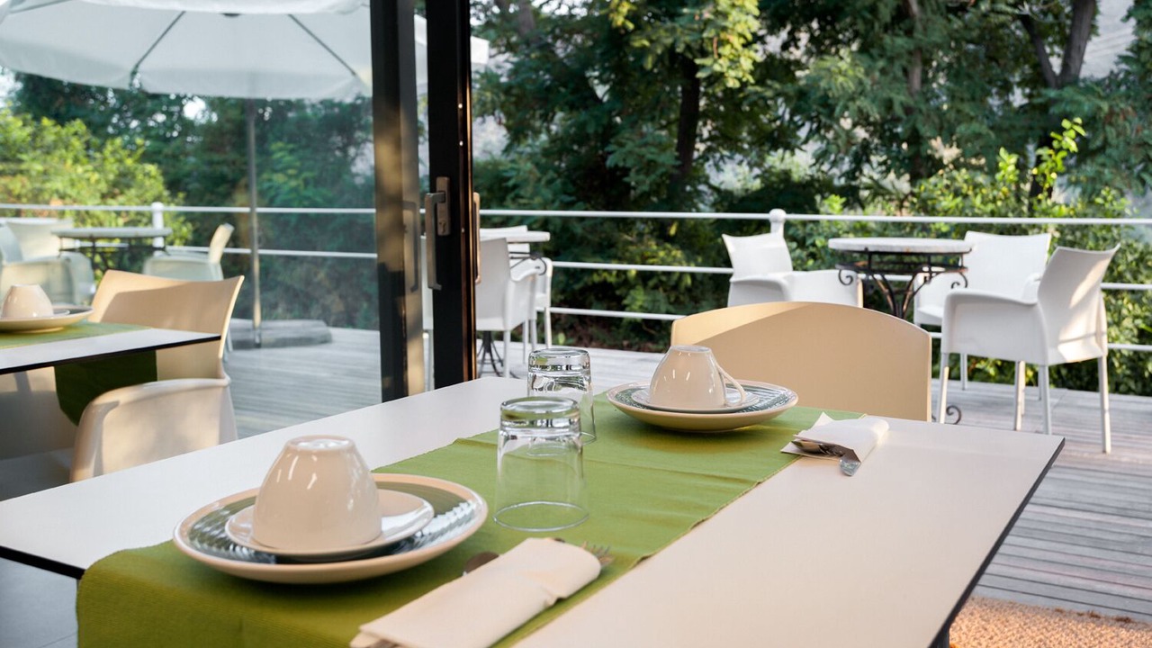 Photo of Outdoor in Mirto