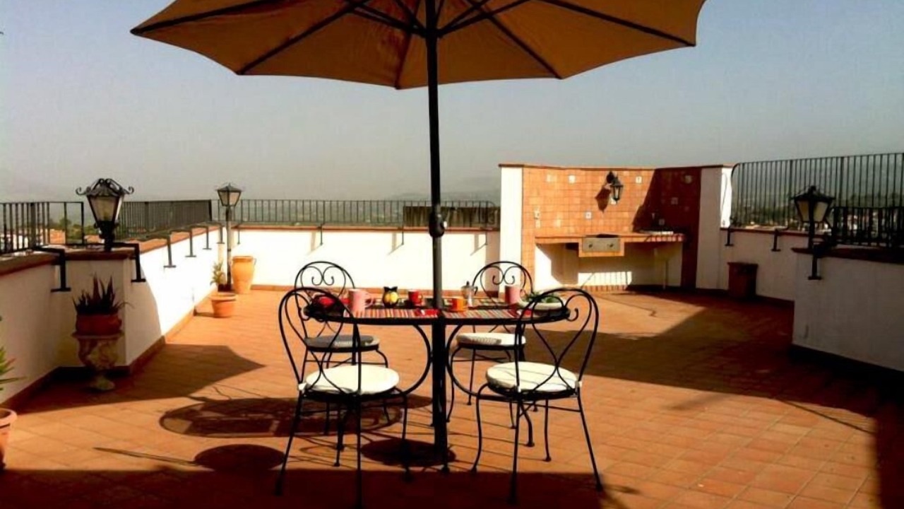 Photo of Patio Balcony in Paterno
