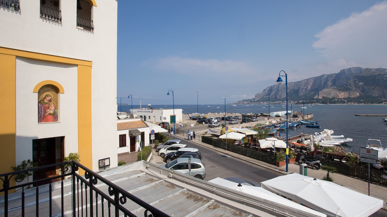 Photo of Others in Mondello