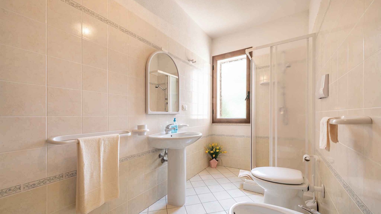 Photo of Bathroom in San Giorgio-Librino-San Giuseppe la Rena-Zia Lisa-Villaggio Sant'Agata