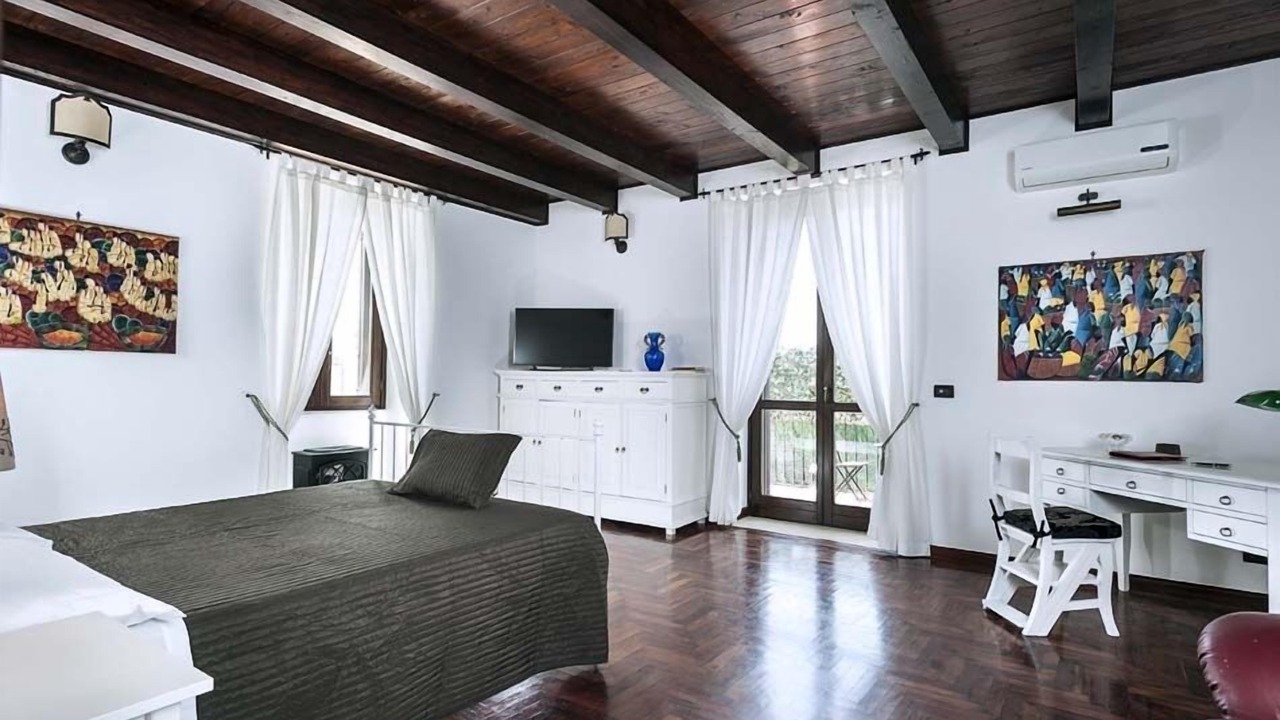 Photo of Bedroom in San Corrado di Fuori