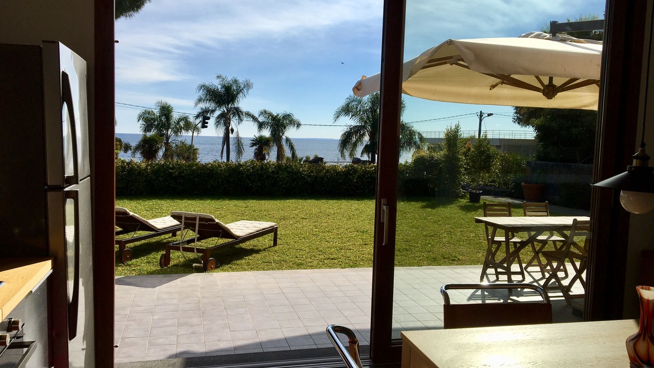 Photo of Outdoor in Archi