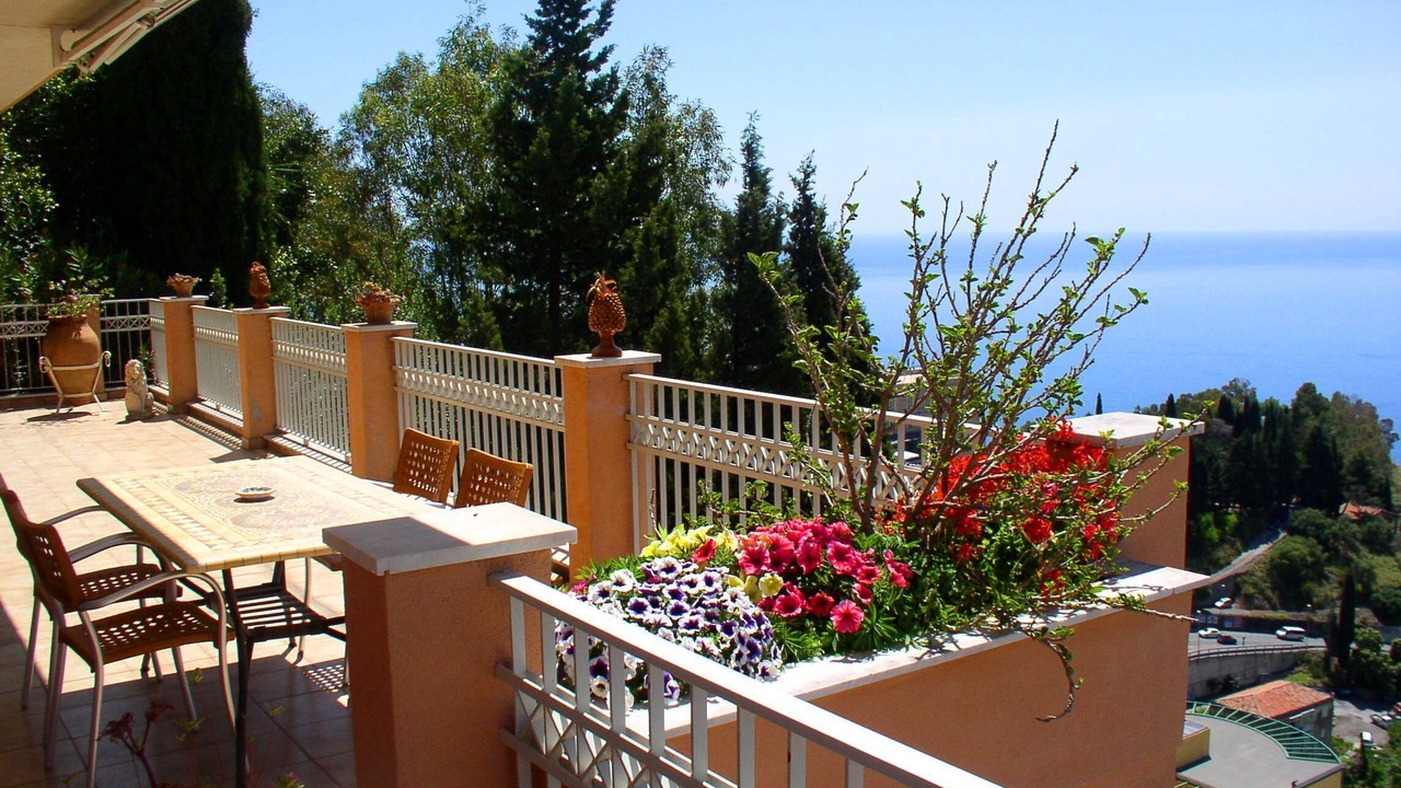 Photo of Others in Taormina