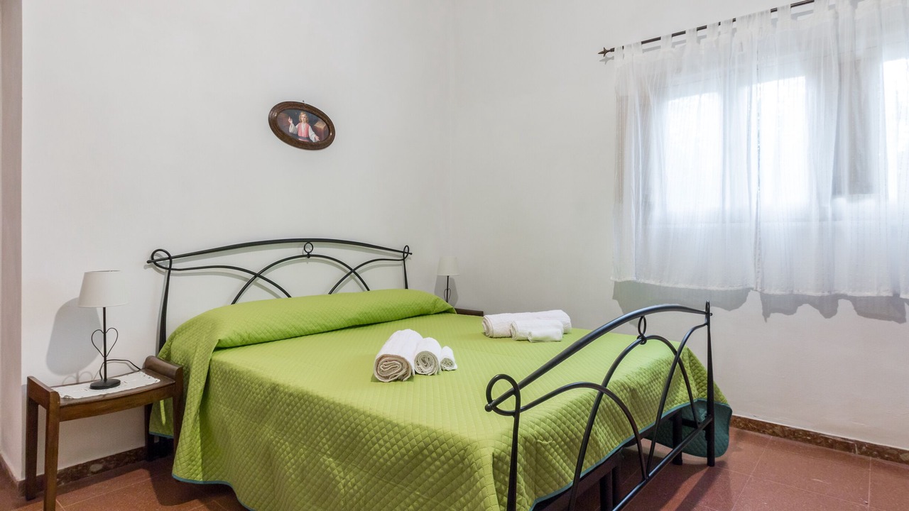 Photo of Bedroom in Avola
