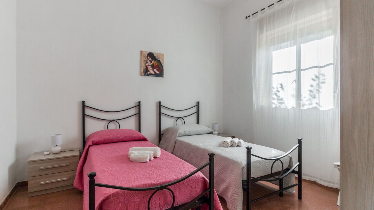 Photo of Bedroom in Avola
