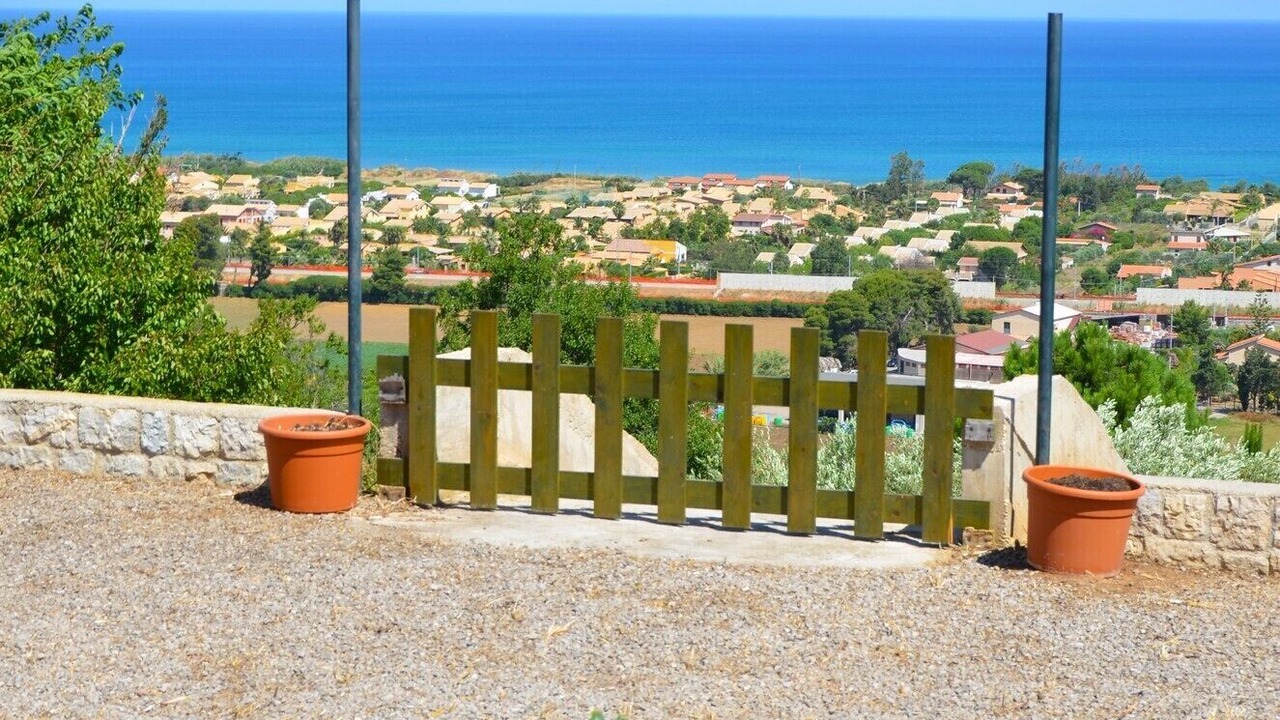 Photo of Outdoor in Campofelice di Roccella