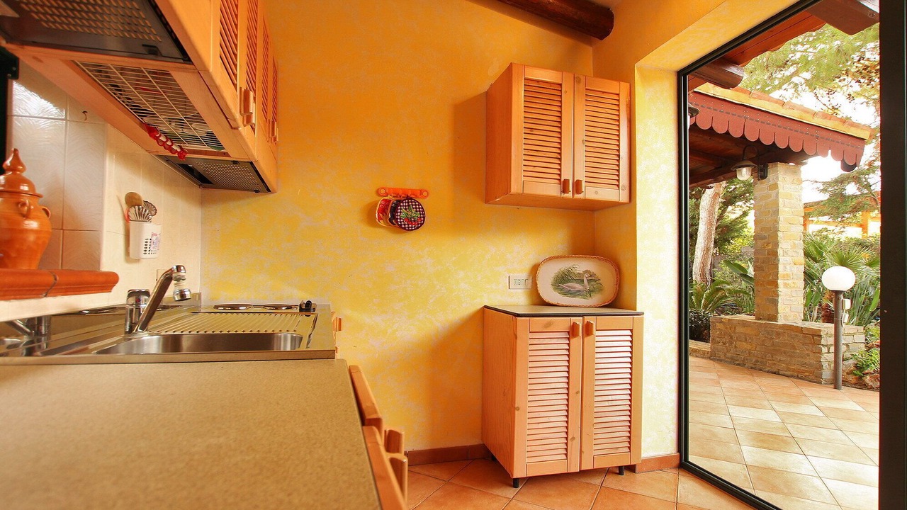 Photo of Kitchen in Campofelice di Roccella