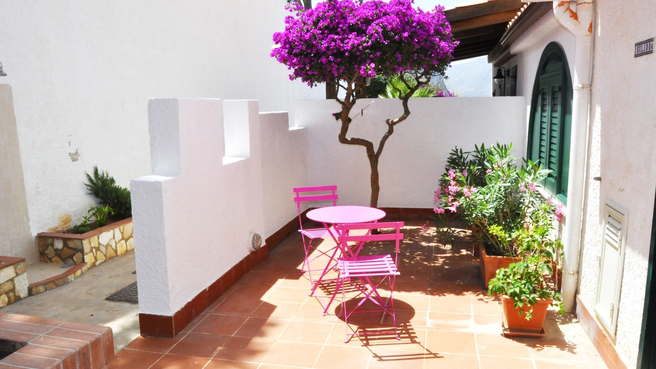 Photo of Outdoor in Macari