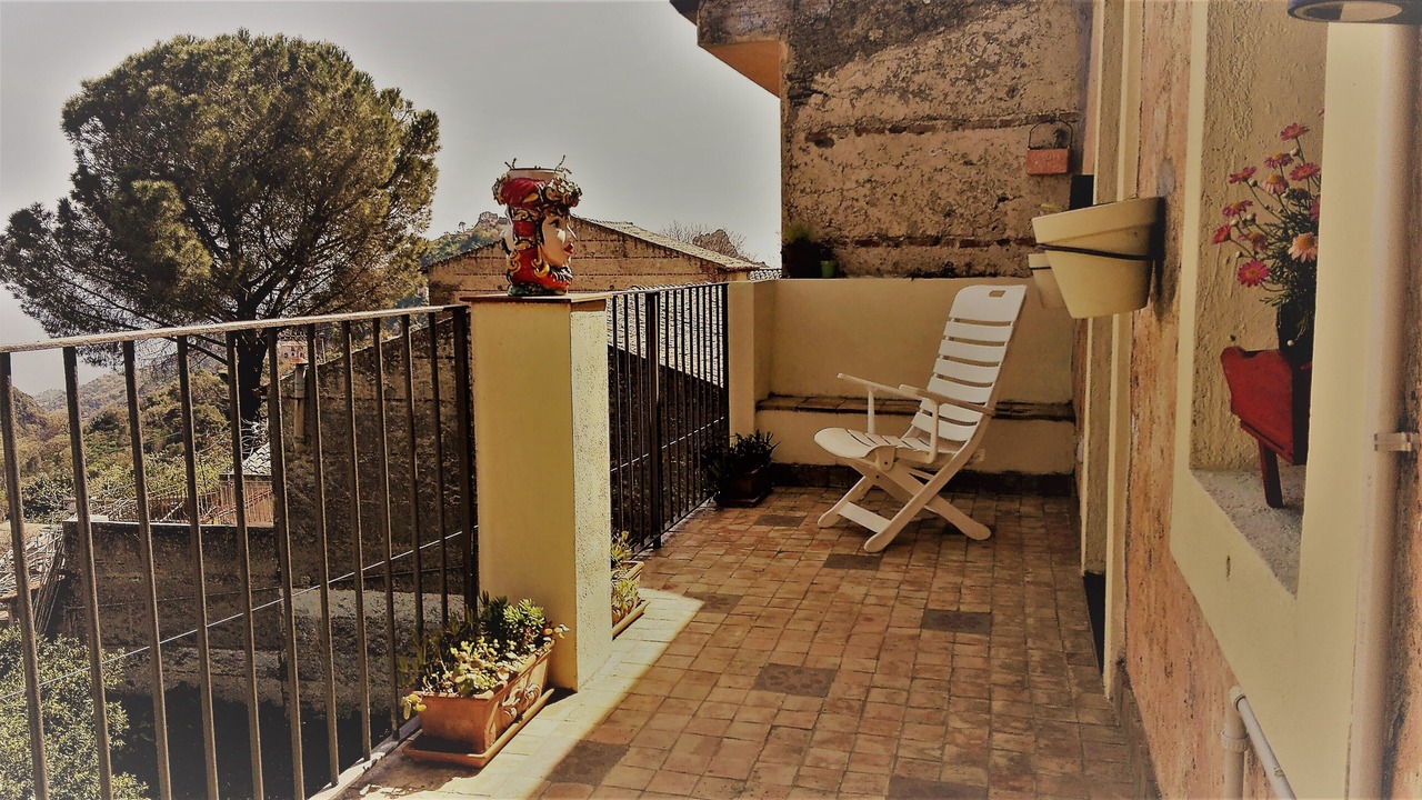 Photo of Patio Balcony in Savoca