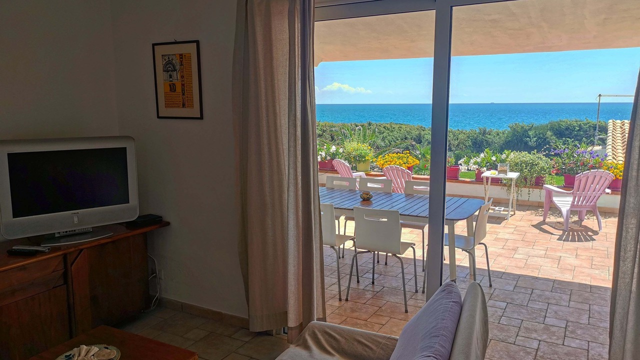 Photo of Livingroom in Punta Braccetto