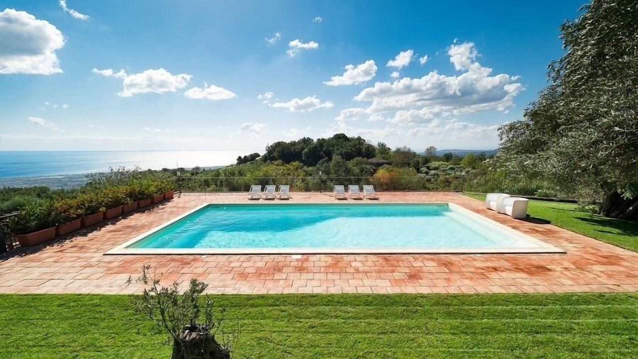 Photo of Outdoor in Milo