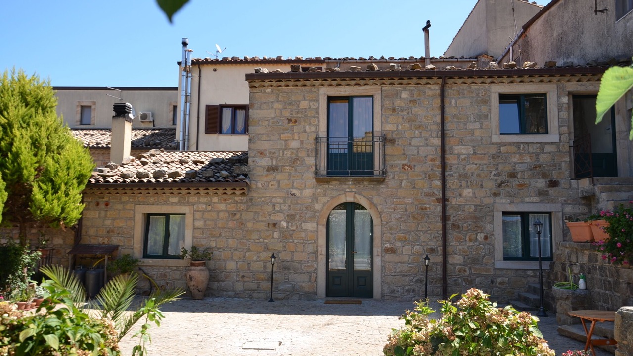 Photo of Outdoor in Mistretta