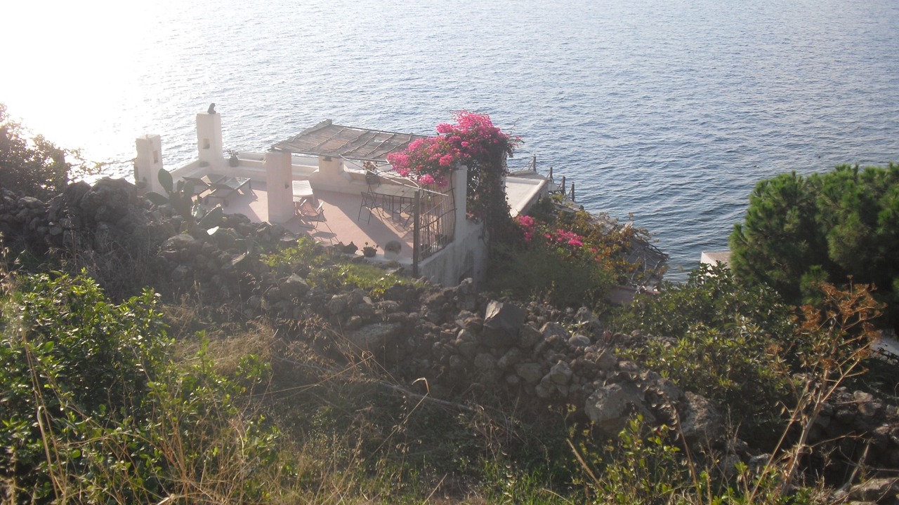Photo of Outdoor in Alicudi Porto