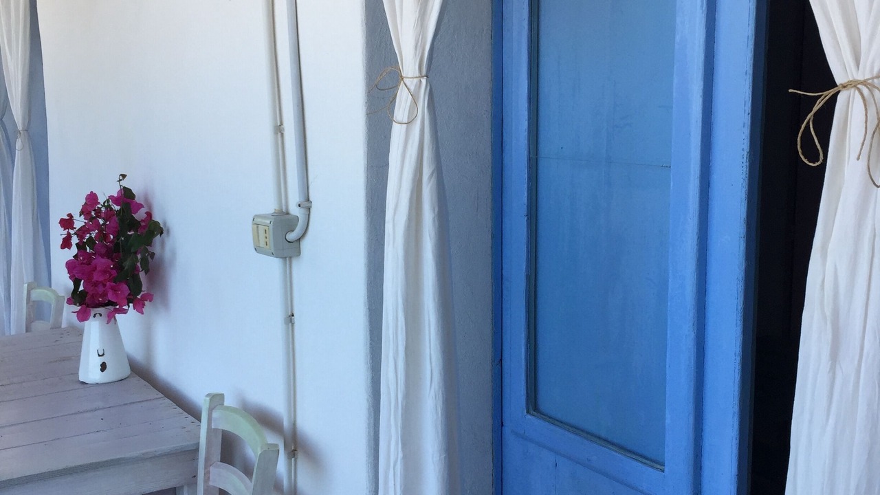 Photo of Bedroom in Alicudi Porto