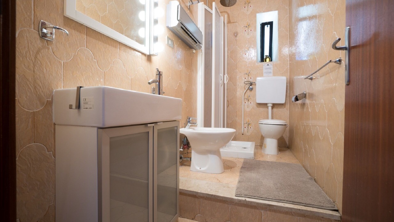 Photo of Bathroom in Province of Messina
