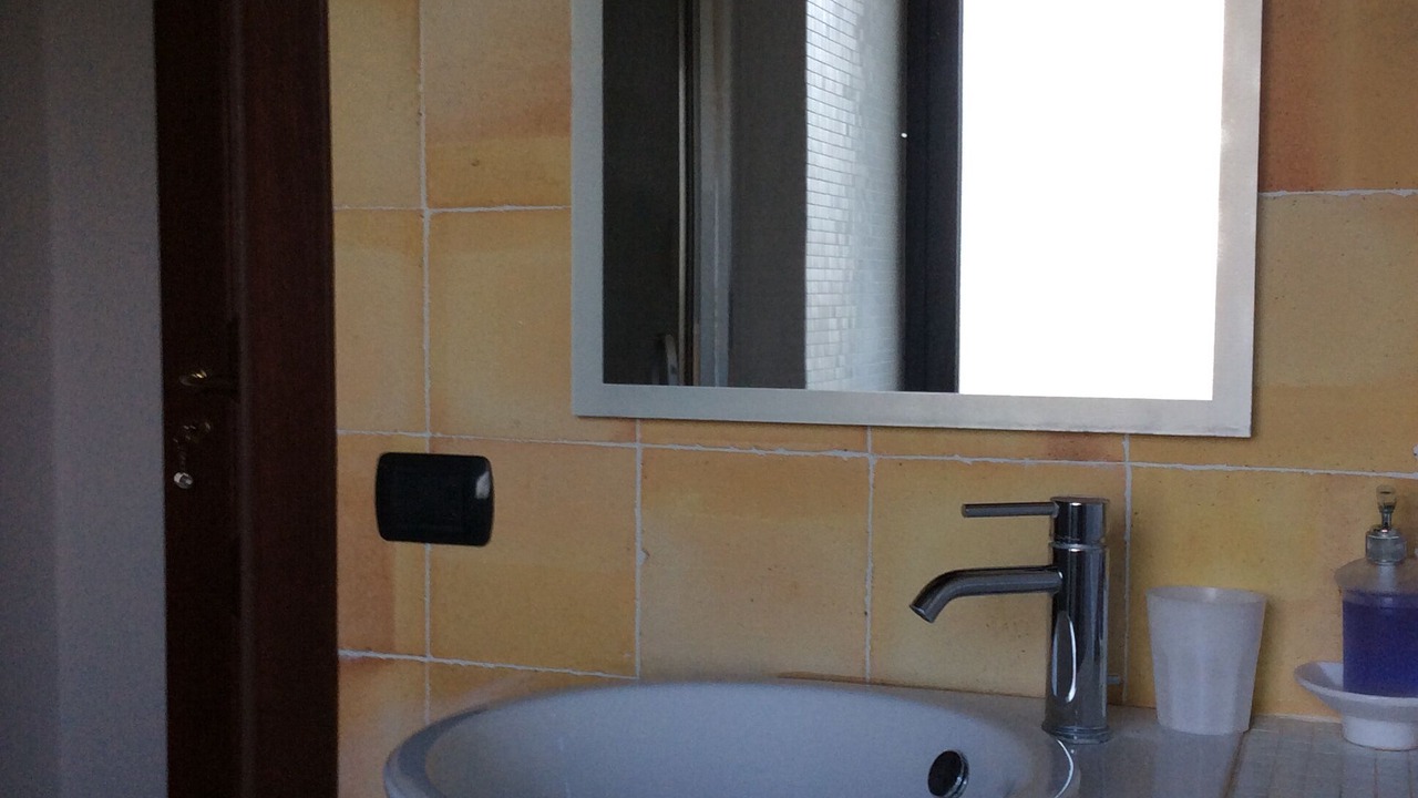 Photo of Bathroom in Naro