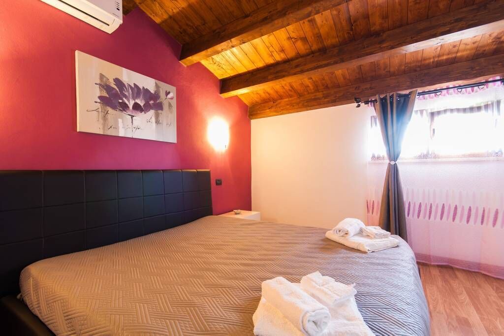 Photo of Bedroom in Scopello