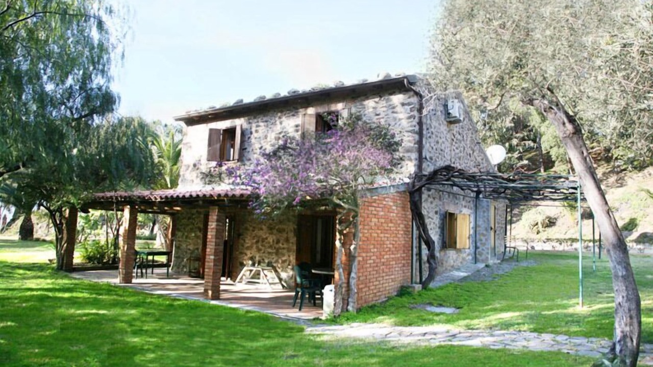 Photo of Outdoor in Capri Leone