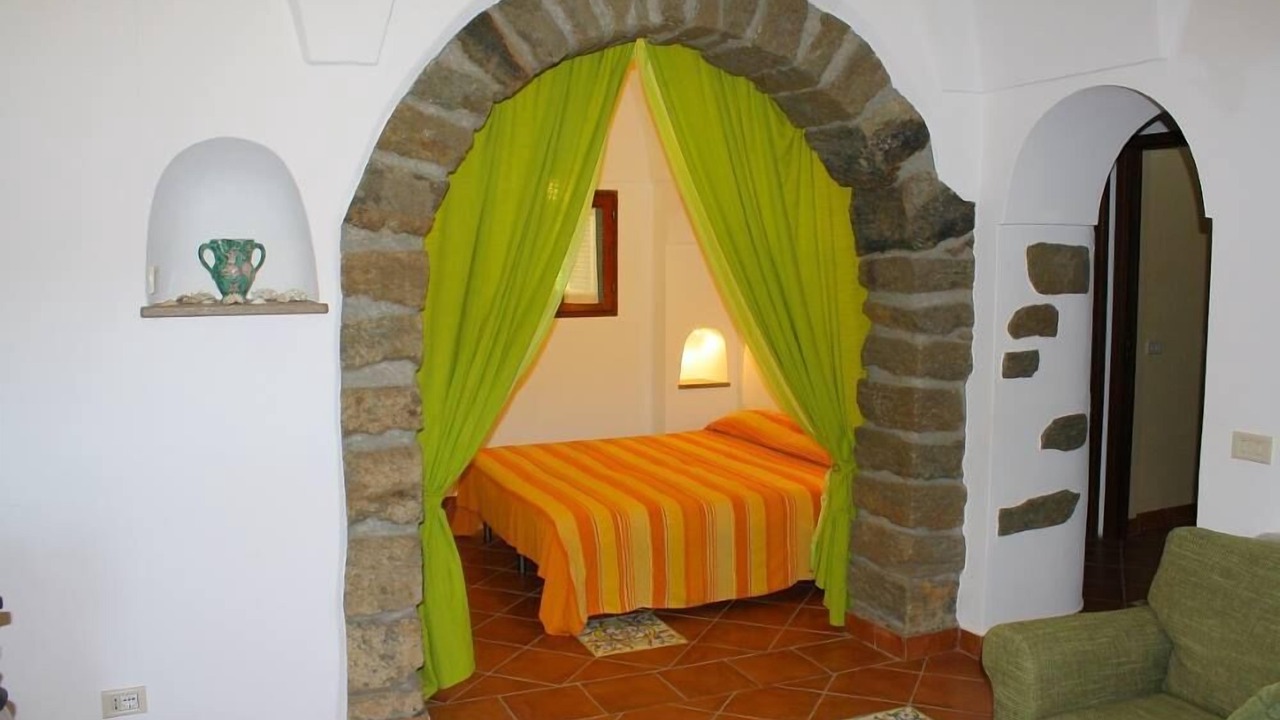 Photo of Bedroom in Kamma