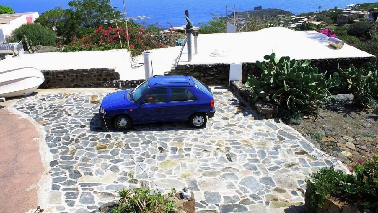 Photo of Outdoor in Kamma