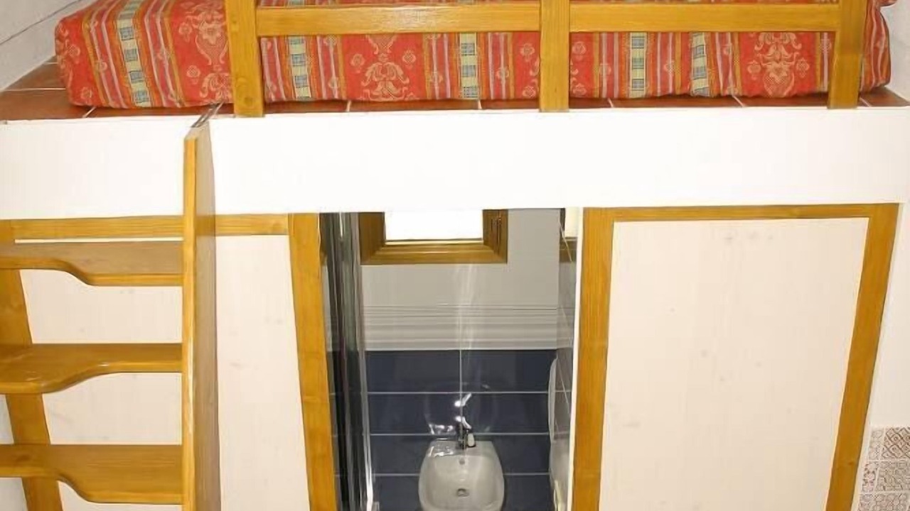 Photo of Bedroom in Kamma