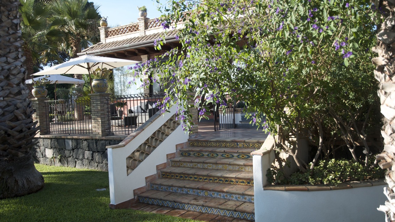 Photo of Outdoor in Archi