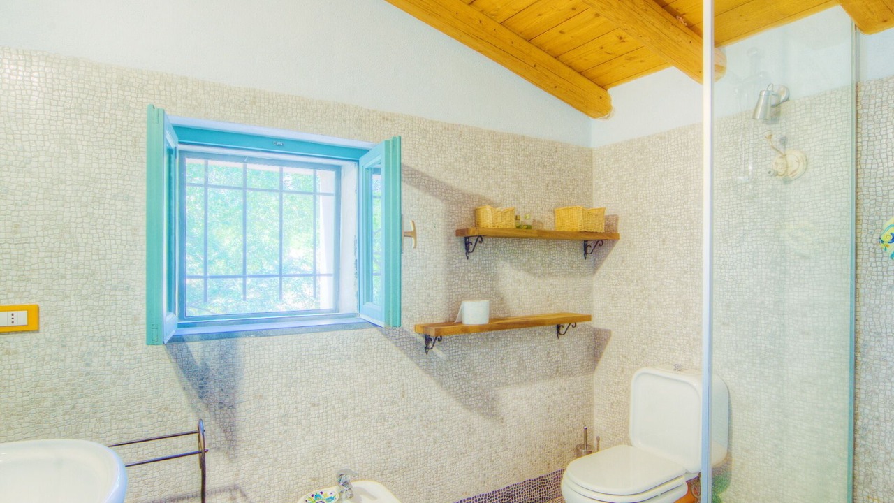 Photo of Bathroom in Presa