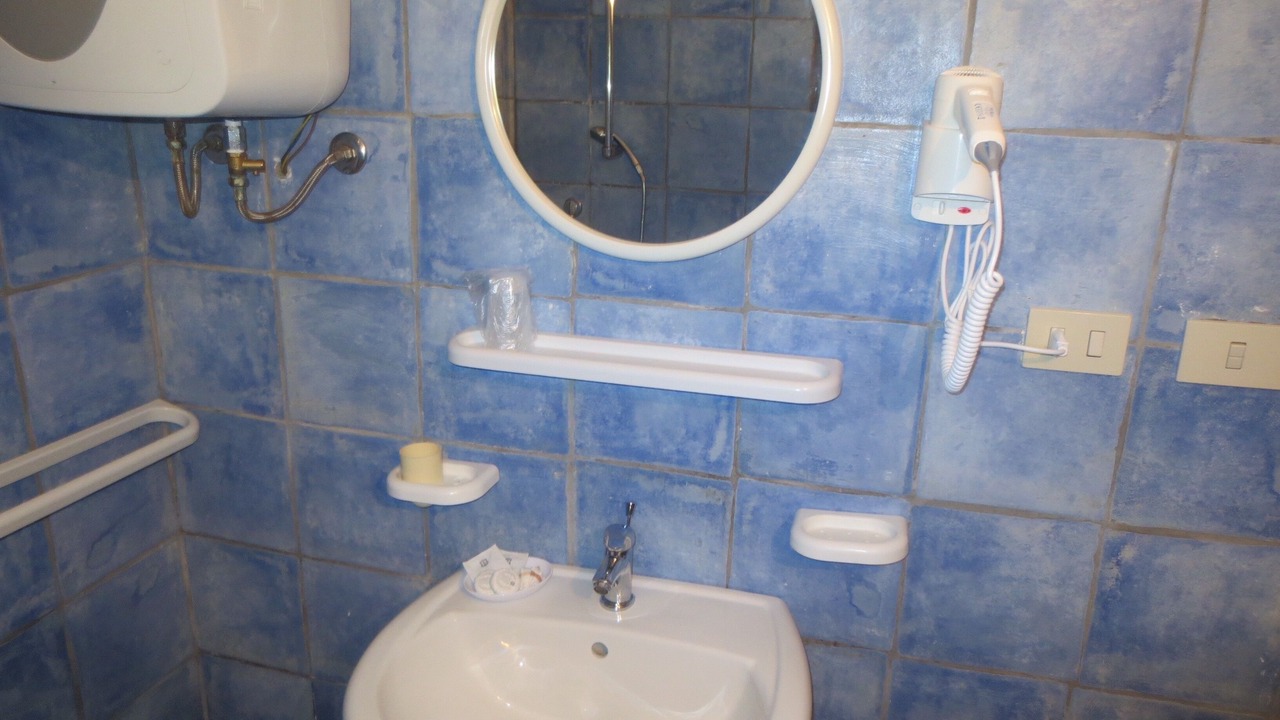 Photo of Bathroom in Pantelleria