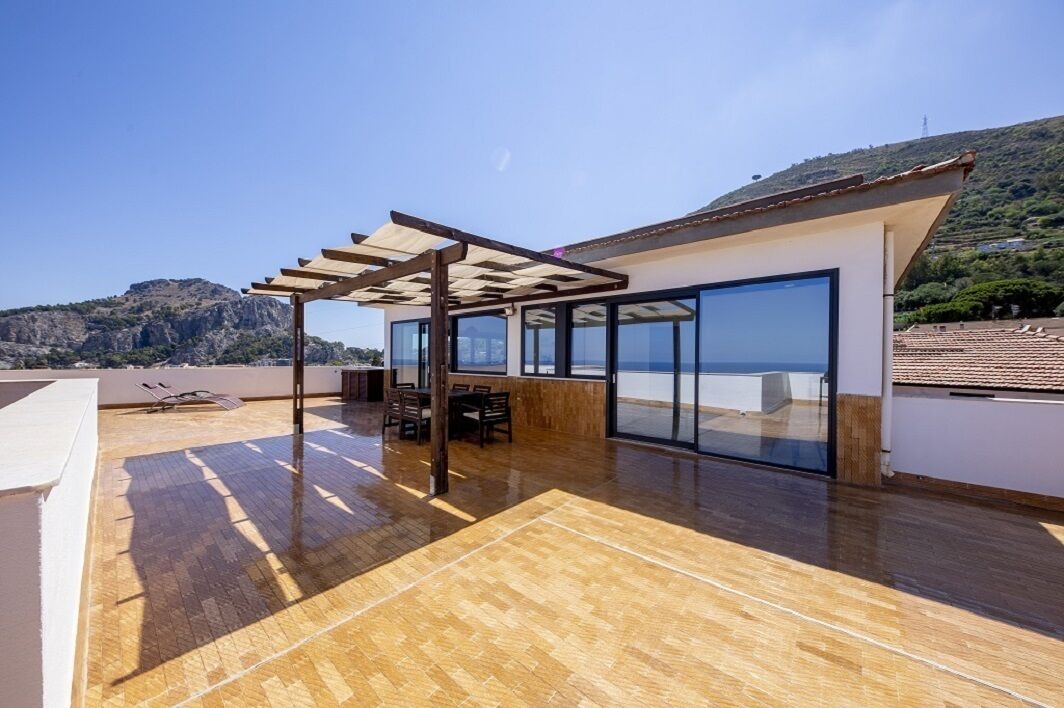 Photo of Outdoor in Cefalu