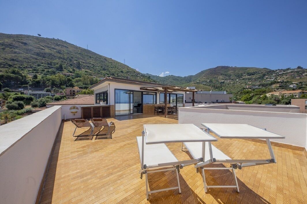 Photo of Outdoor in Cefalu