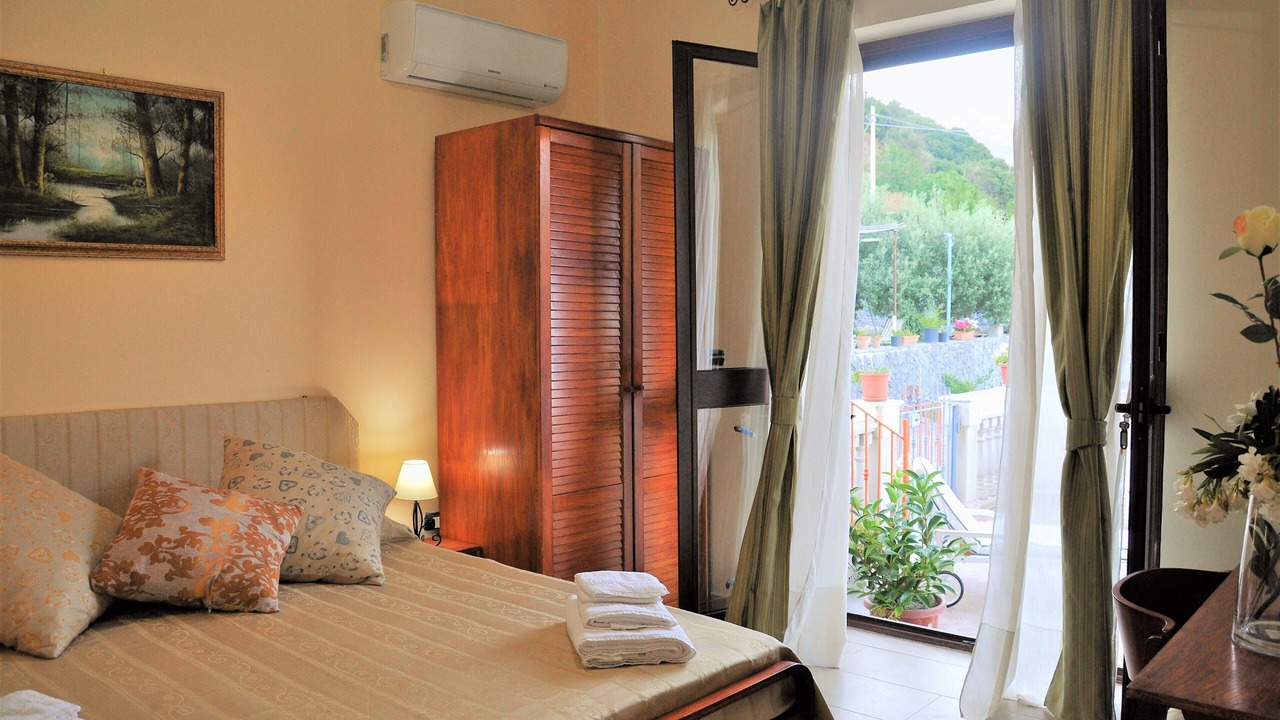 Photo of Bedroom in Savoca