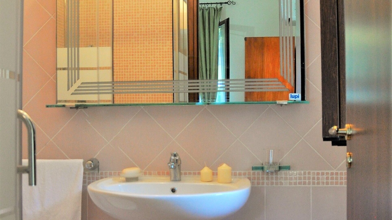 Photo of Bathroom in Savoca