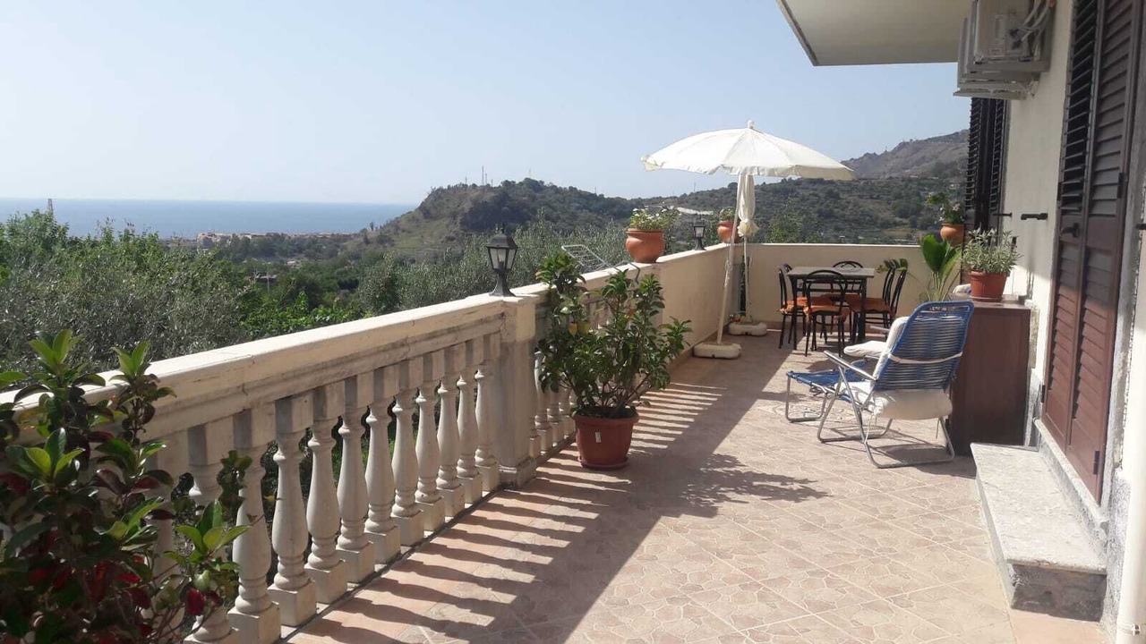 Photo of Patio Balcony in Savoca