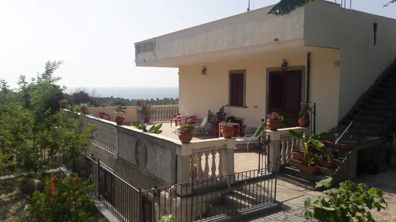Photo of Patio Balcony in Savoca