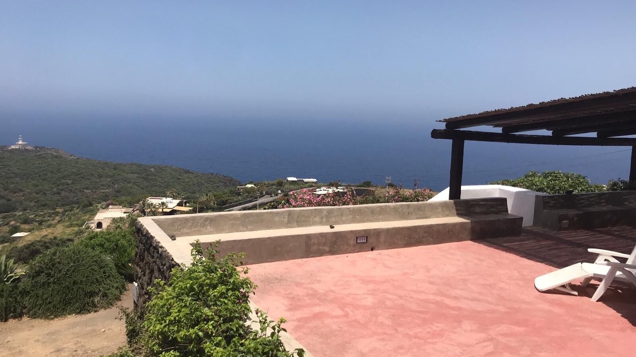 Photo of Patio Balcony in Pantelleria