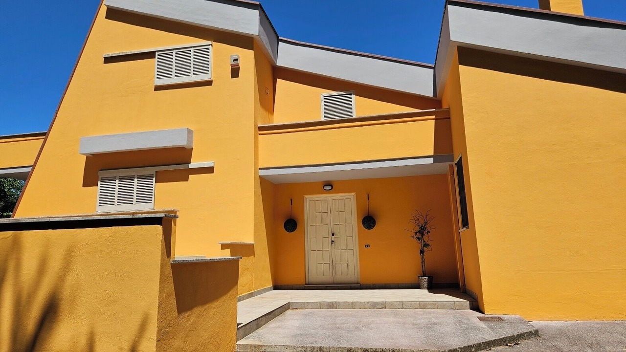 Photo of Outdoor in Arce