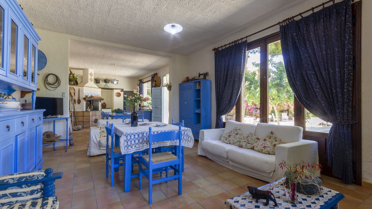 Photo of Livingroom in Arini