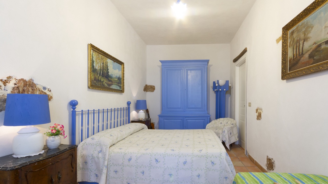 Photo of Bedroom in Arini
