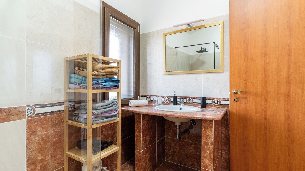 Photo of Bathroom in Arenella