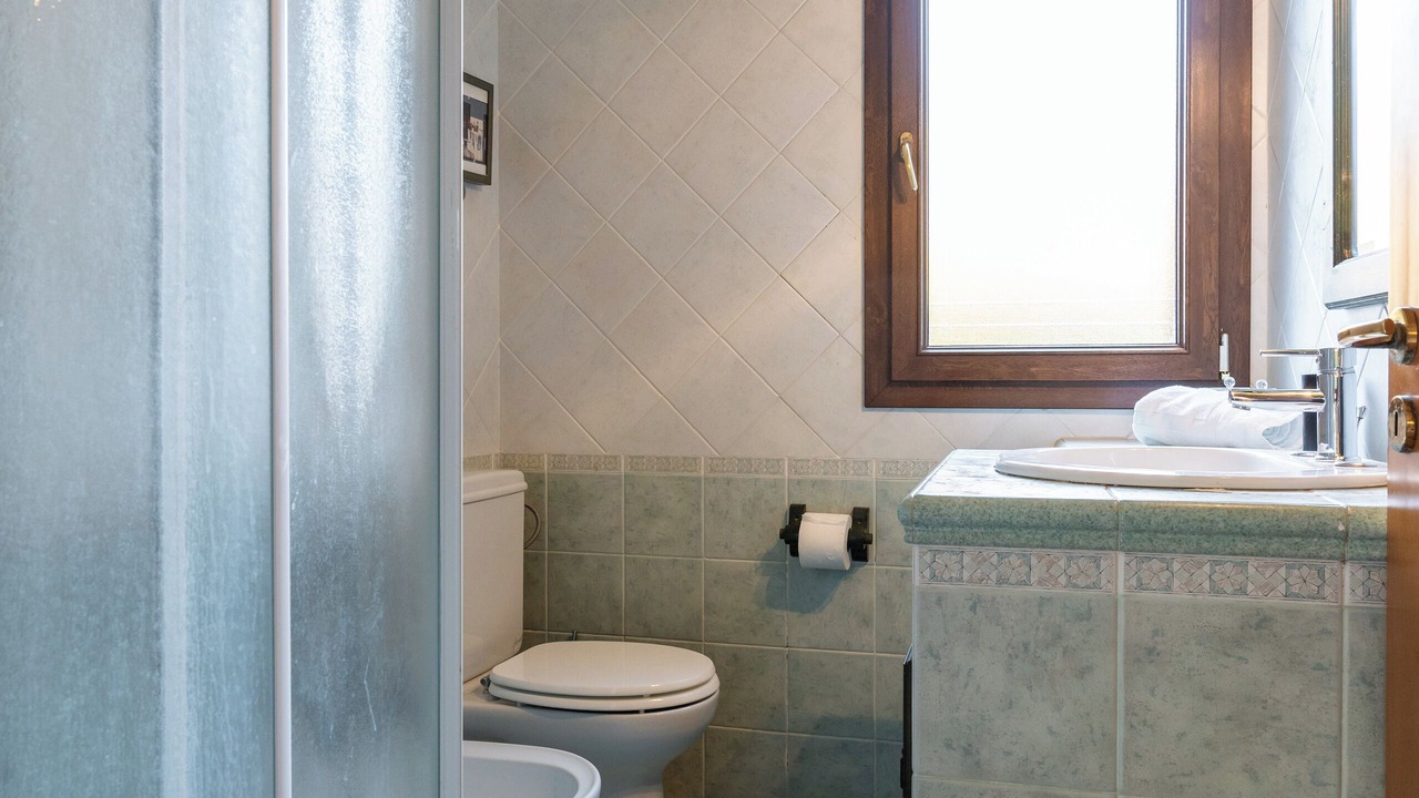 Photo of Bathroom in Arenella