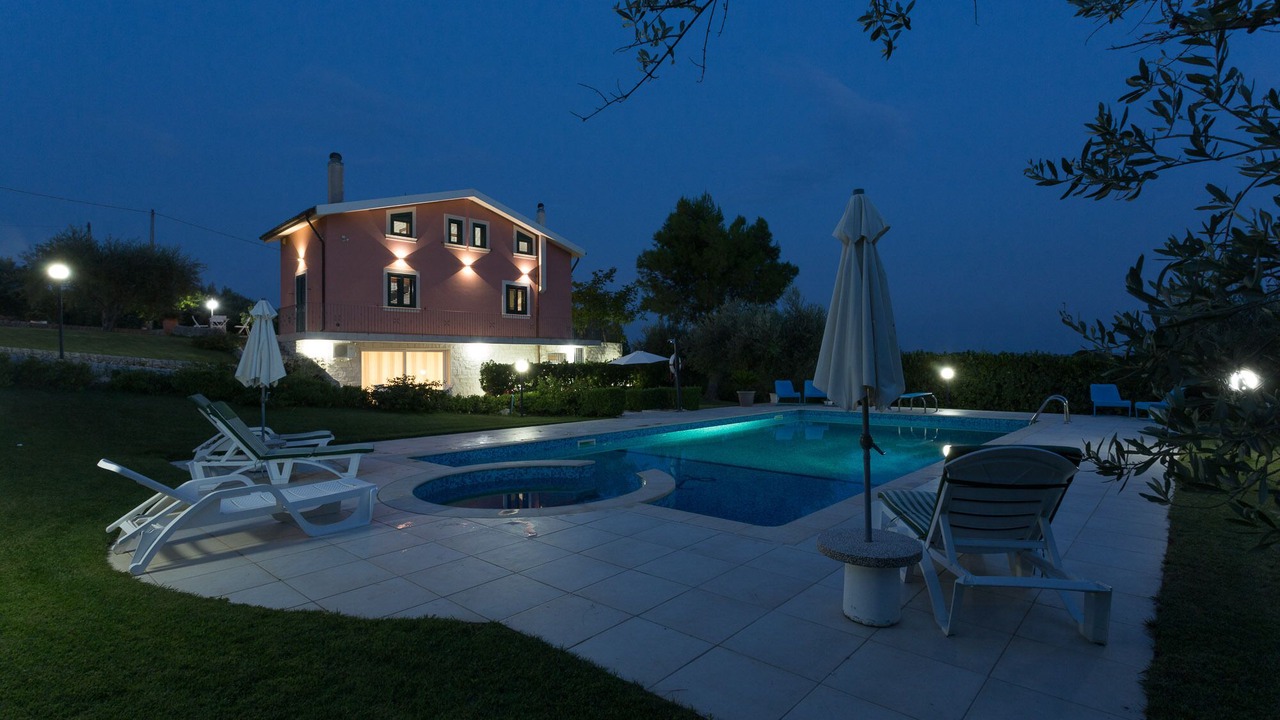 Photo of Outdoor in Giarratana