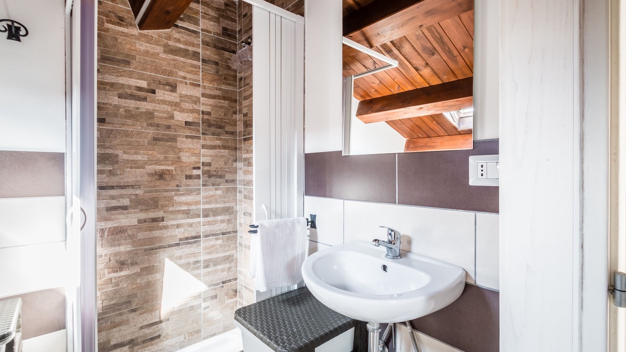 Photo of Bathroom in Gallina